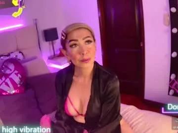 evelynagrey on Chaturbate 
