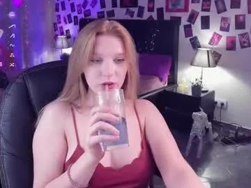 karambamoon on Chaturbate 