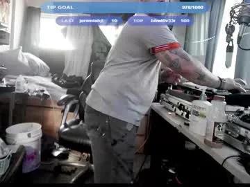 kinkybiguy14 on Chaturbate 