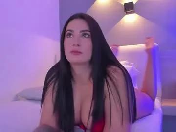 laravillalobos on Chaturbate 