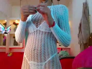 lorenapinto_ — Hey Guys wanting to be naughty  #latina #mommy #sexy #dirty #milk [313 tokens remaining]