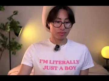 louis_zh —  1. Nude [222 tokens left] #asian #femboy #18  #hairy #twink