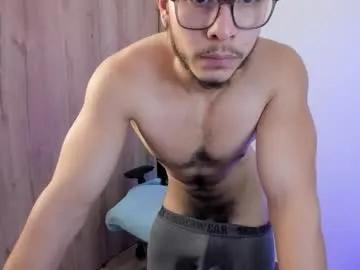 maxifit_ — GOAL: oil body + cum show [700 tokens remaining] be a good boy and play with daddy #lovense #bigcock #muscle #young #hairy
