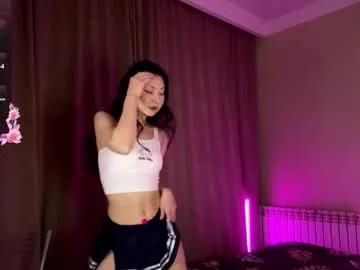moranarae — hi i`m Morana <3 i`m new here! GOAL : TAKE OFF MY TOP>_<  #new #asian #18 #shy #teen [297 tokens remaining]