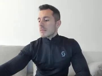 roberto4ever — GOAL NAKED #muscle #bigass #flexing #huge [400 tokens remaining]