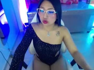 shairaa_m — GOAL: Sexy Dance [300 tokens remaining] Welcome to my room! #feet #new #natural #young #latina