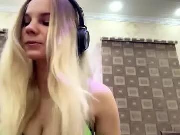 vaniasaisa — GOAL: Show you how beautiful I am spreading my legs [53 tokens left] #new #18 #shy #tease #teen