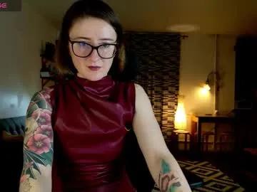 wild_peony — Your #leather #Goddess is here for #SPH, #JOI and a #strapon. [278 tokens remaining]