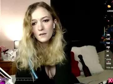 xelliee_rosex on Chaturbate 