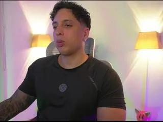 appolo_cavill on Flirt4Free 