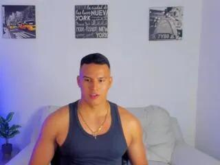 ares_levi — Freechat on Flirt4Free