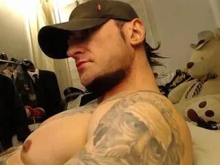 bret_ballard — Freechat on Flirt4Free