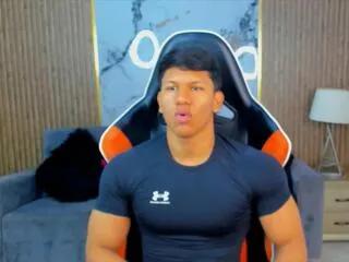 kalvin_walker — Freechat on Flirt4Free