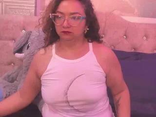 leyla_smith on Flirt4Free 