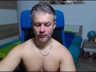 robby_shaw on Flirt4Free 