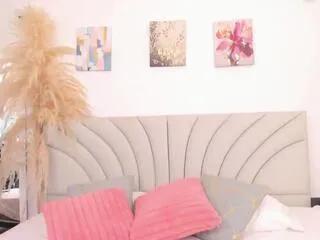 sara_riveiro on Flirt4Free 