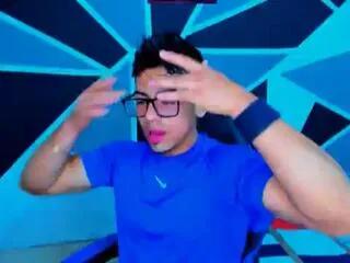 vinny_oliver on Flirt4Free 