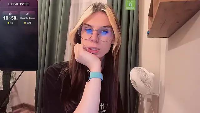 StripChat _eva__pleasure_ is Freechat _eva__pleasure_ — Cumshow