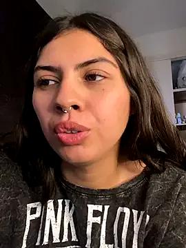 Argentiiniita — Show tits