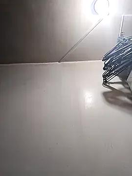 AvaChannel — Explosive Squirt with my vibrator