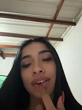 Bella_Smiith_ on StripChat 