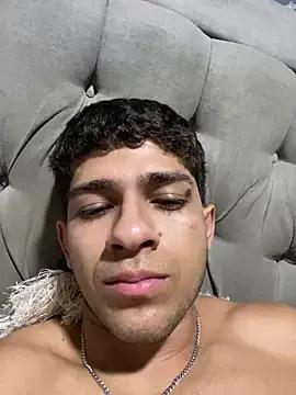 Benjxmin_077 — Leche