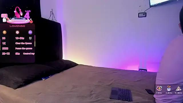 BoomChikaWow — Show twerking