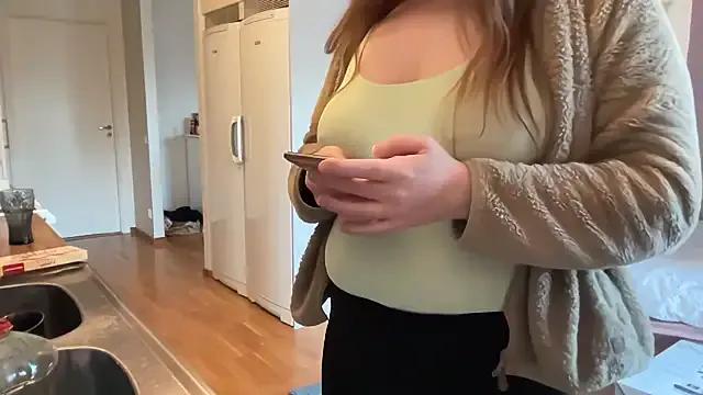 cumwithmee3 — CUMMING HARD