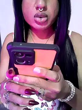 Cutie-Whiskey1 — Freechat on StripChat