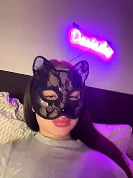 Daria-maus24 — Show Boobs 5 min. + Show Ass and 