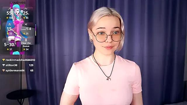 EdaKirkIin — gentle touch on the neck