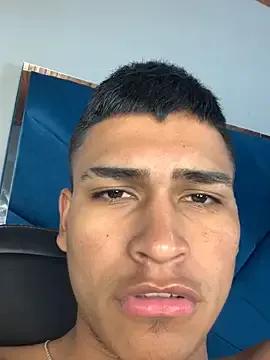 StripChat Emiliano_Reyes is Freechat Emiliano_Reyes — I want a cell phone
