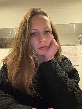 emma4xxx — SEINS NUS / TOPLESS 