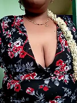 Geetha227 on StripChat 