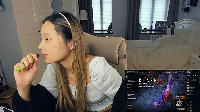 StripChat JadaShires is Freechat JadaShires — Hi i am here again