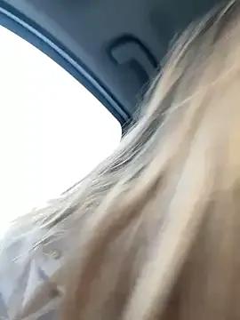 justmilaa — SQUIRT AT THE MIDDLE H&M