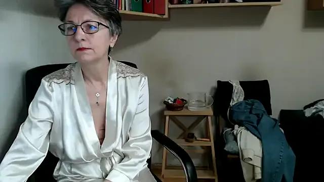 StripChat katemodel is Group katemodel — naked dancing !