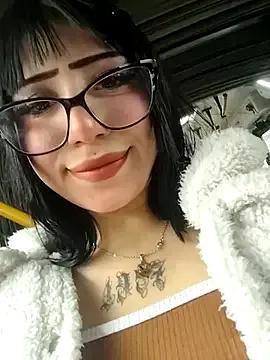 Kitty_Melodi on StripChat 