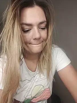 StripChat KrissSexi is Freechat KrissSexi — Naked