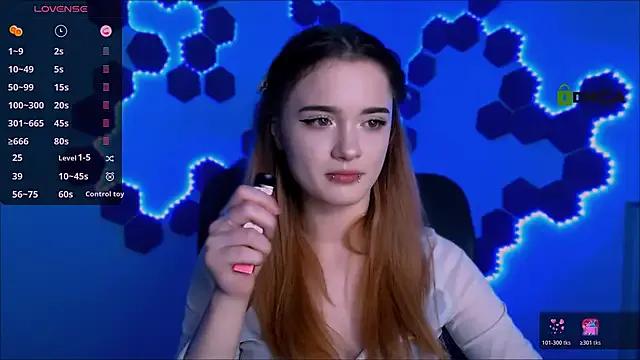 liana_kisses — topless and oil boobs