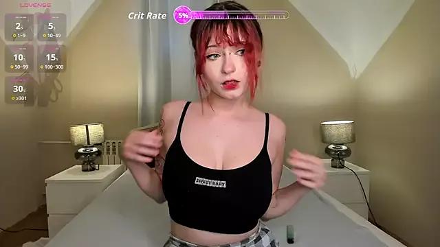 Lilly_Evanns on StripChat 