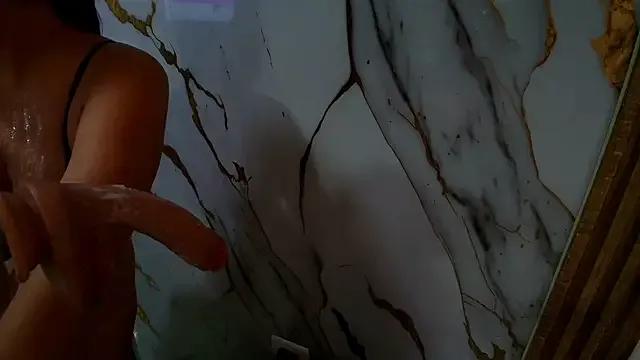 Lizz_Tender on StripChat 