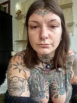 lizzardqueeen on StripChat 