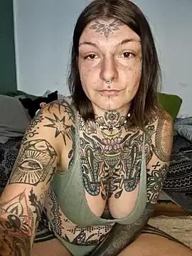 lizzardqueeen on StripChat 