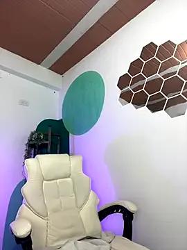 LollaByer on StripChat 