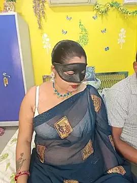 Lusty_Rose01 — Pussy Closeup licking