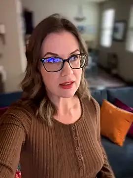 StripChat MaiseKnox is Freechat MaiseKnox — WARM ME UP