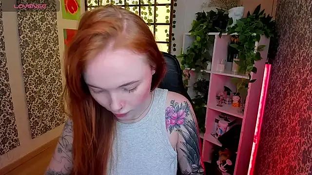 Maya_Light on StripChat 