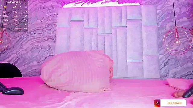 MiaVelveett's avatar