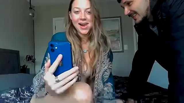 molly_witha_chance — topless for 10 min